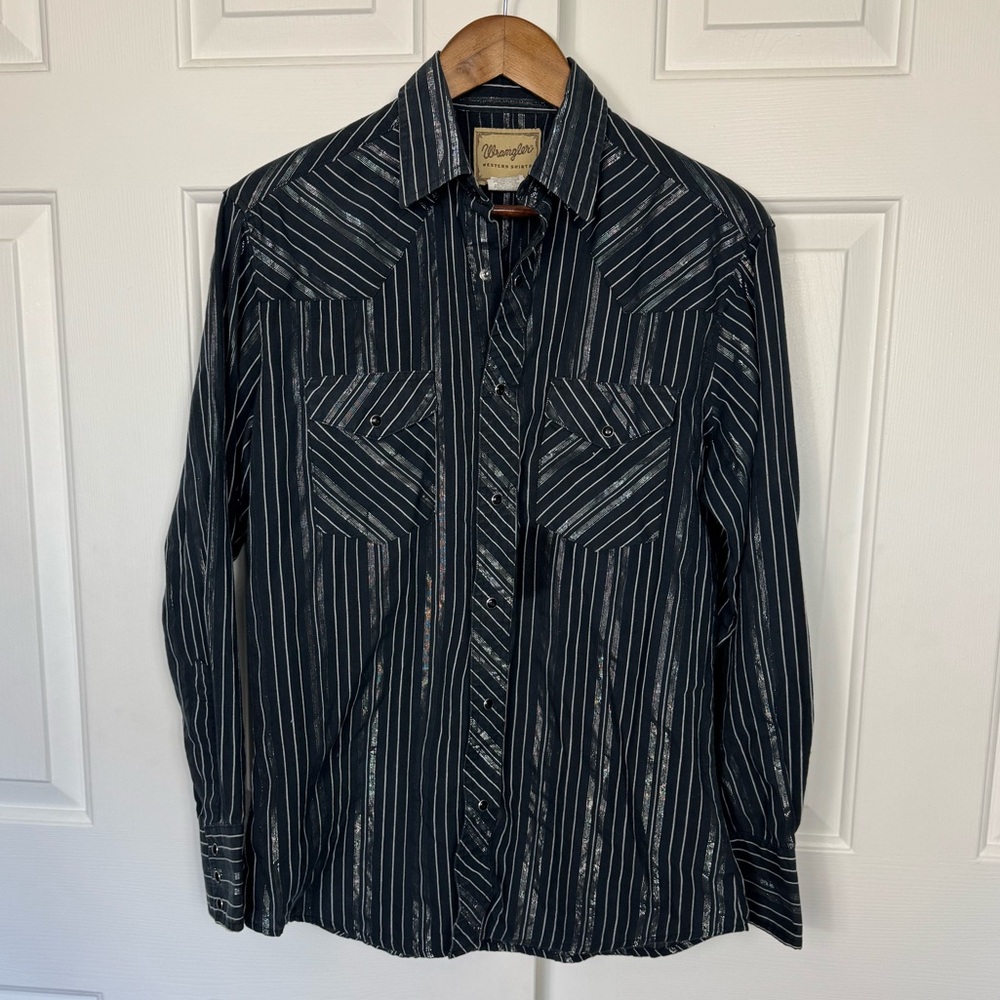 Wrangler Men’s Shirt Black Silver Striped Black Pearl Snap Up Long Sleeve - Med